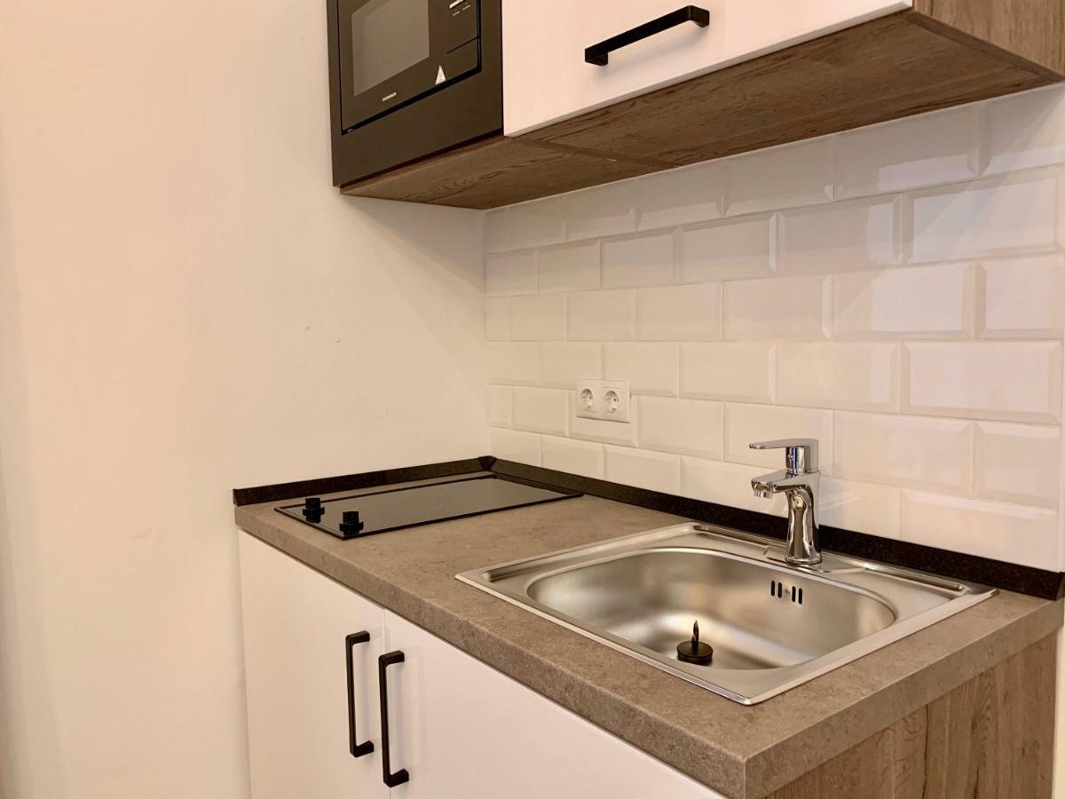 בודפשט Luxury Apartment By Hi5 - Kalman Imre Suite מראה חיצוני תמונה