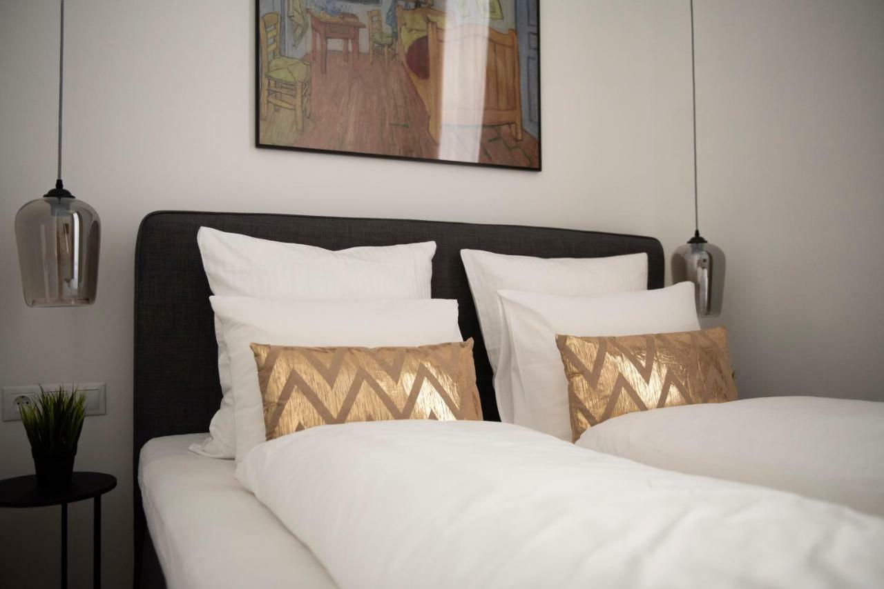 בודפשט Luxury Apartment By Hi5 - Kalman Imre Suite מראה חיצוני תמונה