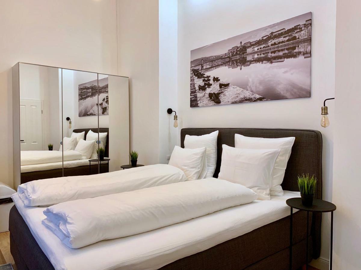 בודפשט Luxury Apartment By Hi5 - Kalman Imre Suite מראה חיצוני תמונה