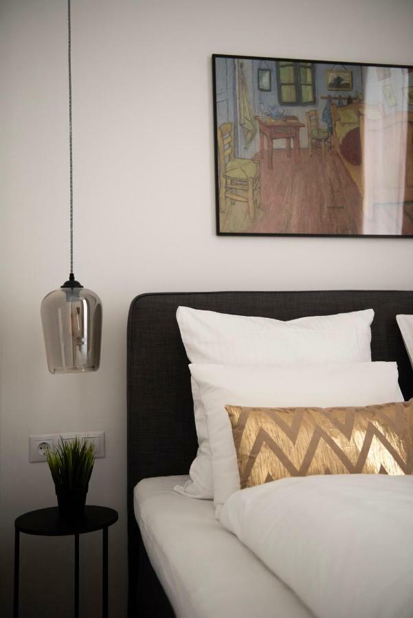 בודפשט Luxury Apartment By Hi5 - Kalman Imre Suite מראה חיצוני תמונה